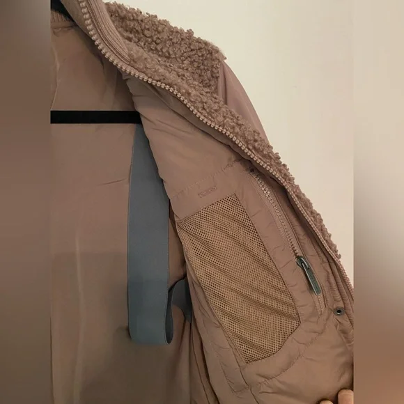 UpWest Bomber Jacket - Picture 6 of 9